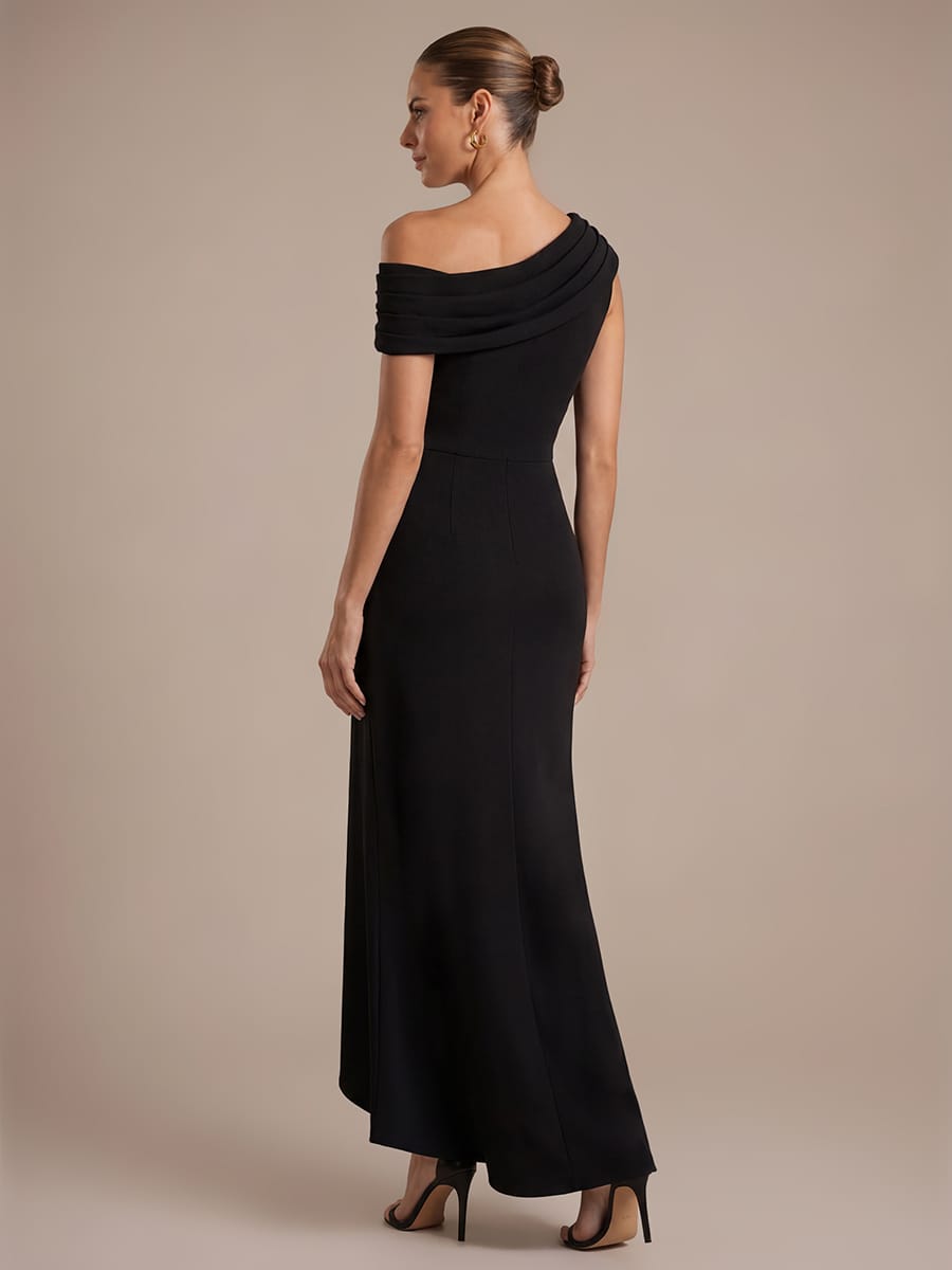Ruffled Crepe Off-the-shoulder Sleeve Dress #color_Black