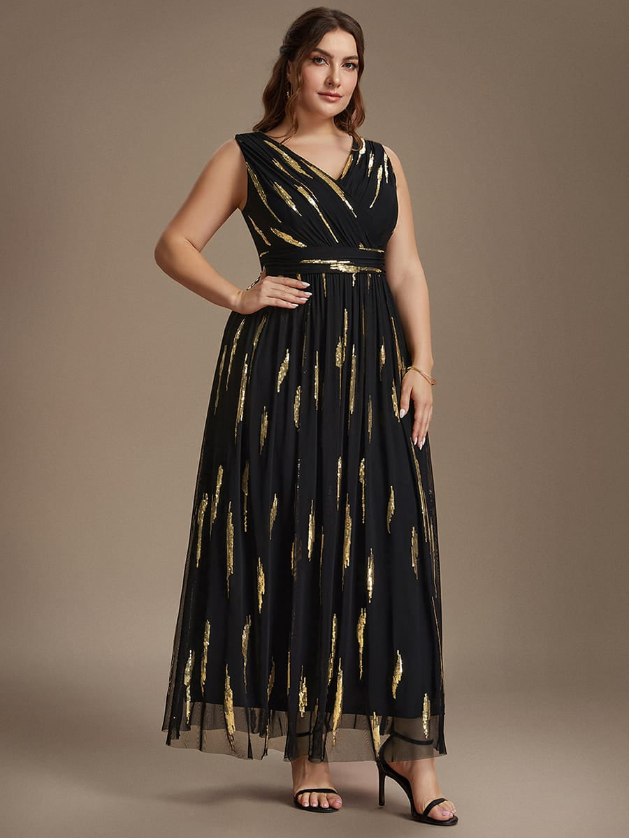 Tulle Sleeveless A-line Dress #color_Black & Gold
