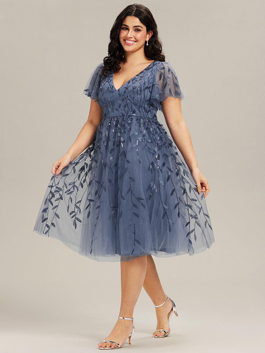 Plus SizeLeaf Sequin Short Sleeve Tulle Midi Wedding Guest Dress #color_Dusty Blue