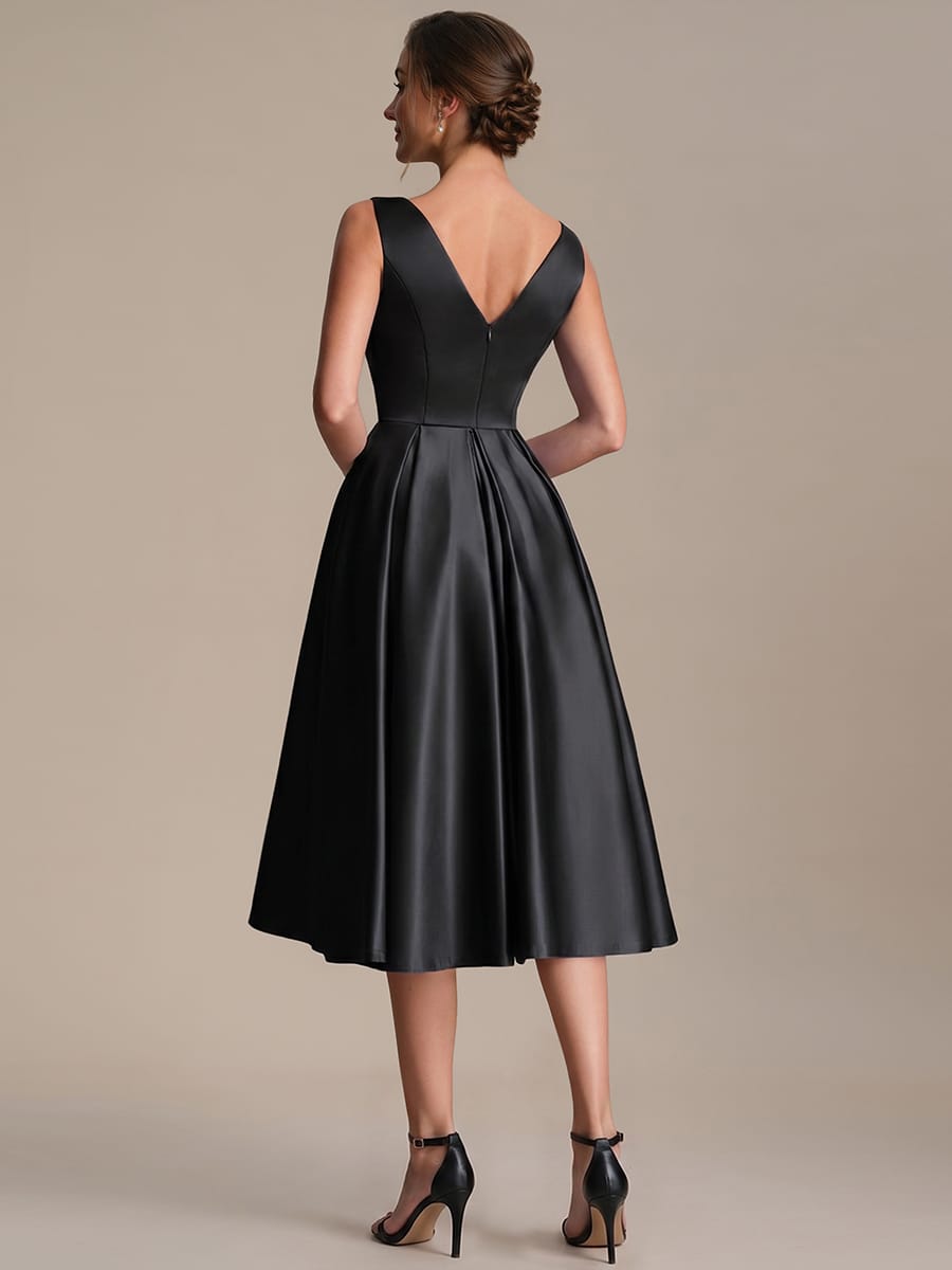 Pleated Satin Sleeveless Dress #color_Black