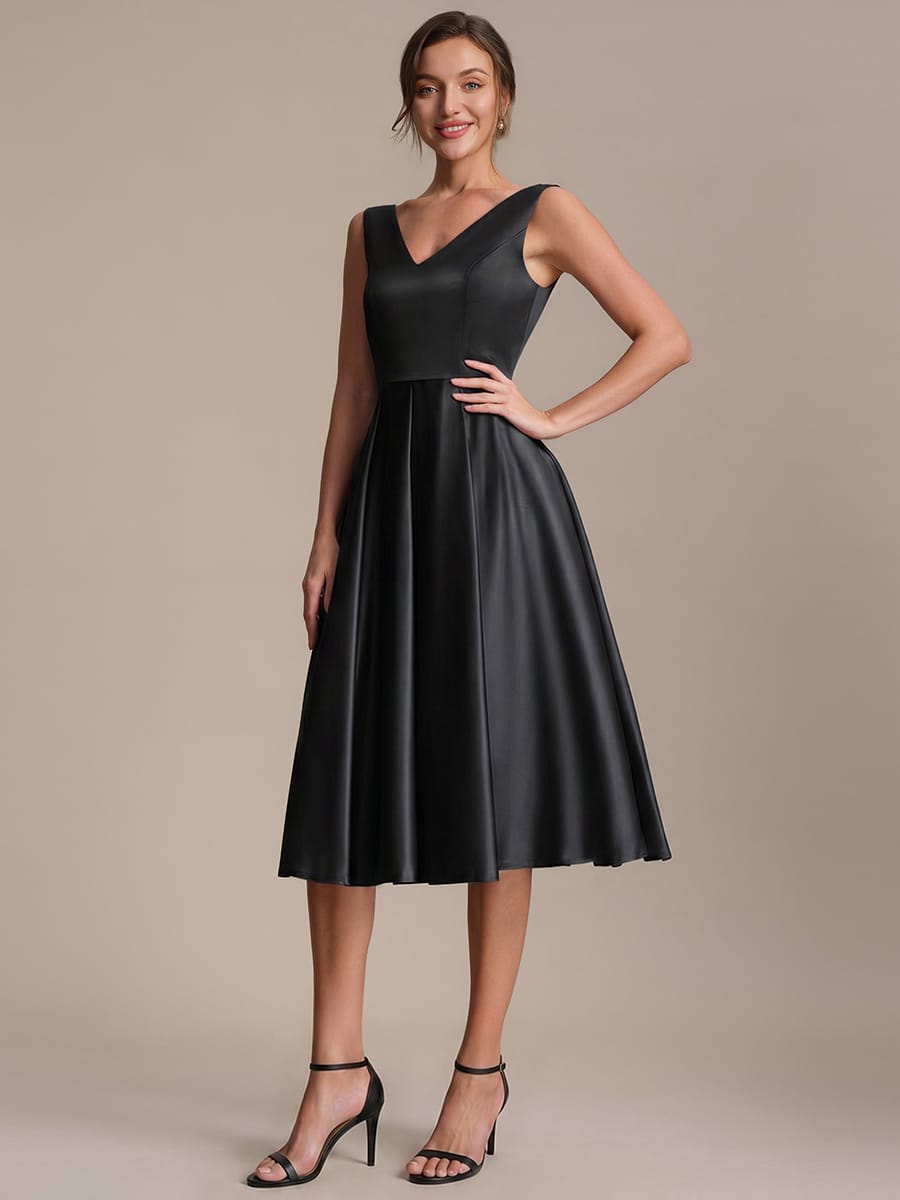 Pleated Satin Sleeveless Dress #color_Black