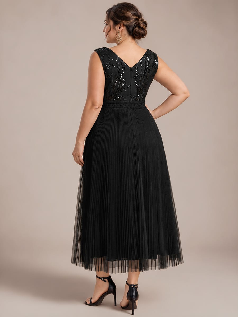 Sequin Tulle Sleeveless Dress #color_Black