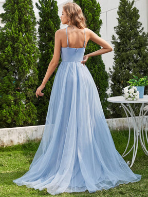 Halter Neck A-Line Tulle Wedding Dress with Applique