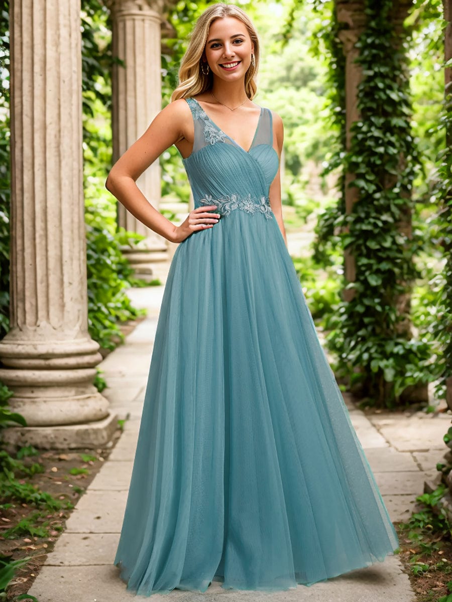 Elegant V-Neck Applique Maxi Bridesmaid Dress #color_Dusty Blue Elegant V-Neck Applique Maxi Bridesmaid Dress