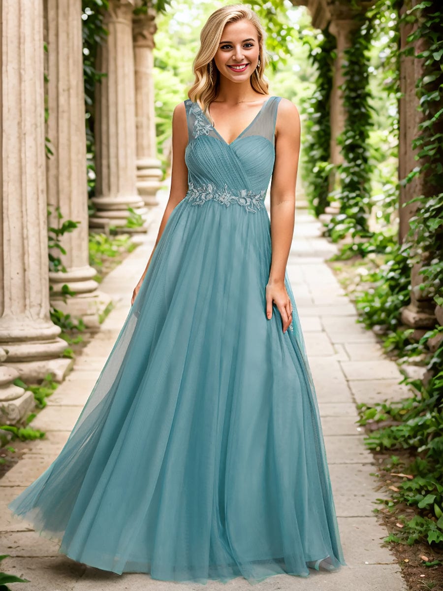 Elegant V-Neck Applique Maxi Bridesmaid Dress #color_Dusty Blue Elegant V-Neck Applique Maxi Bridesmaid Dress