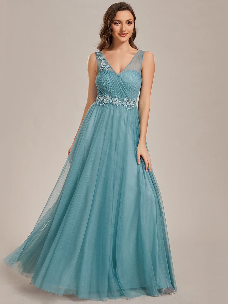 Elegant V-Neck Applique Maxi Bridesmaid Dress #color_Dusty Blue Elegant V-Neck Applique Maxi Bridesmaid Dress