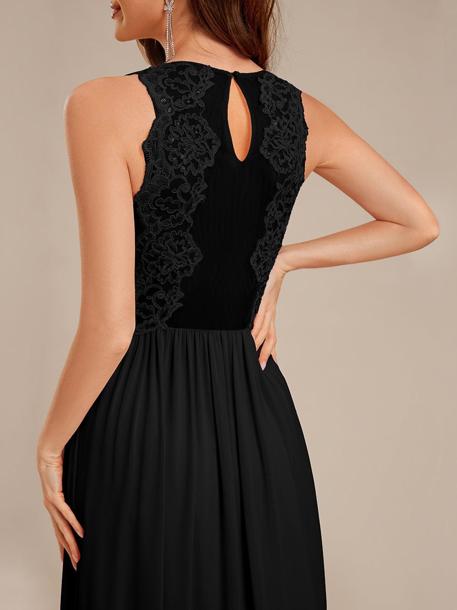 Appliqu¨¦ Chiffon Maxi Bridesmaid Dress #color_Black
