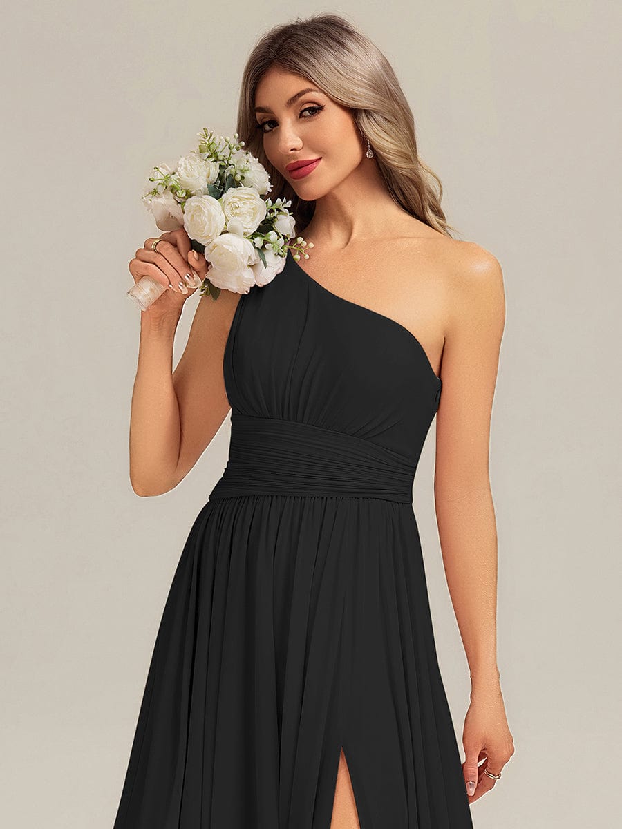 Thigh-High Slit Chiffon Sleeveless Bridesmaid Dress #color_Black