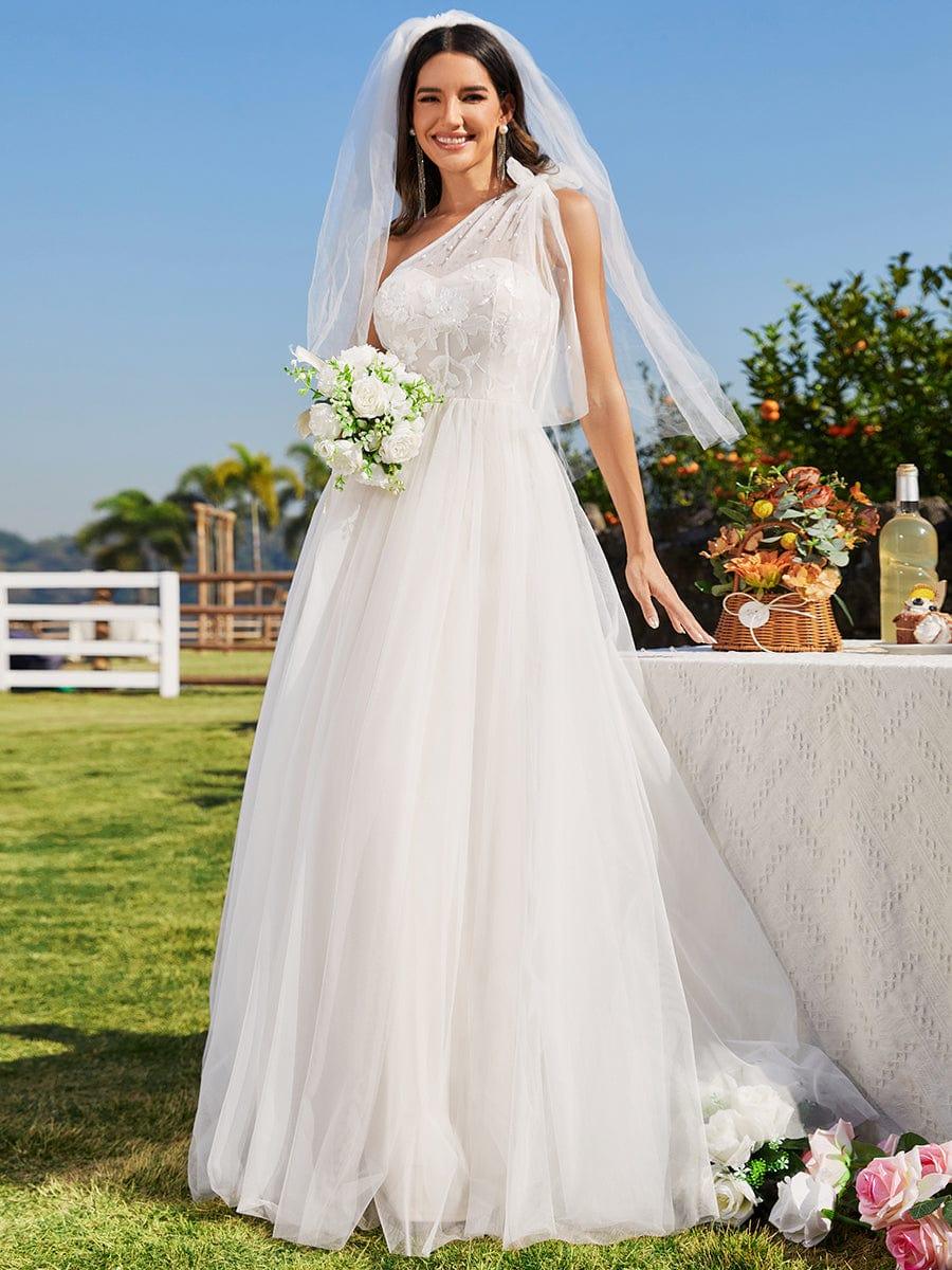 One-Shoulder Tulle Wedding Dresses featuring Applique #color_Ivory