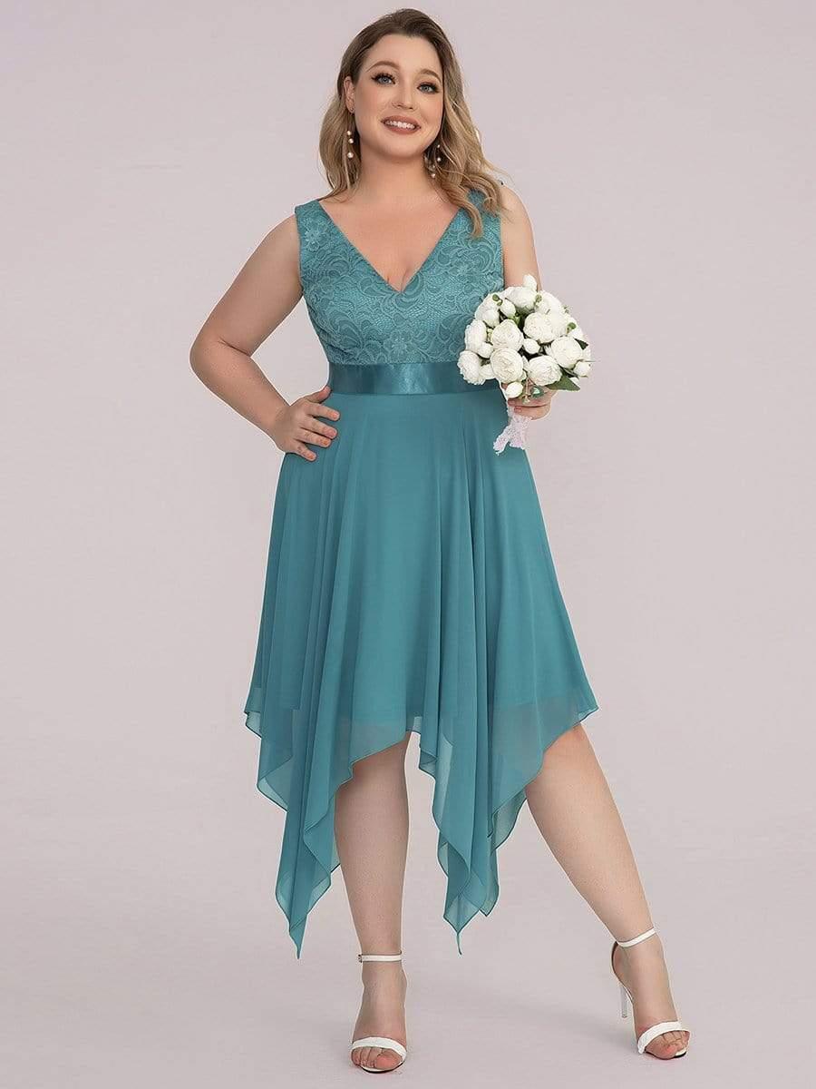 Plus Size Stunning V Neck Lace & Chiffon Prom Dress for Women #color_Light Teal