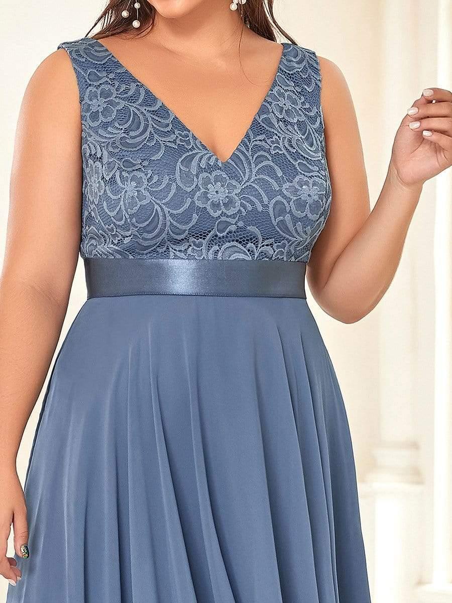 Plus Size Stunning V Neck Lace & Chiffon Prom Dress for Women #color_Dusty Blue