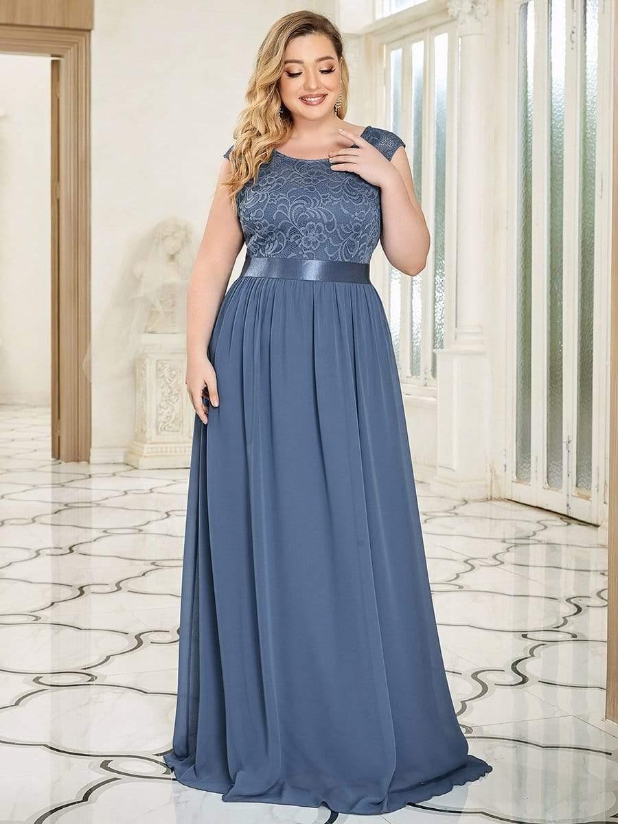 Plus Size Classic Round Neck V Back A-Line Chiffon Bridesmaid Dresses with Lace #color_Dusty Blue