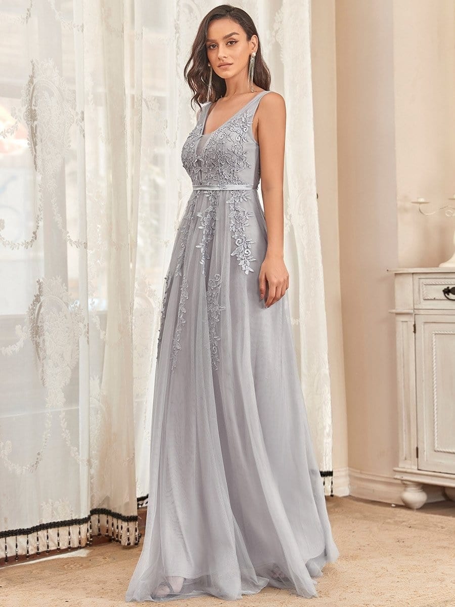 Elegant Sleeveless Applique Flowy Tulle Evening Dress
