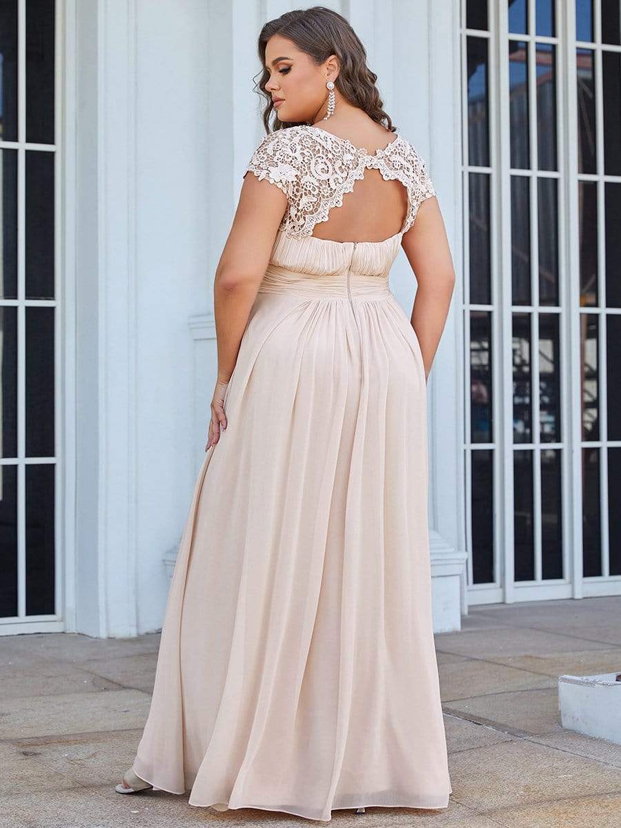 Plus Size Elegant Lace Short Sleeves Long Bridesmaid Dress #color_Blush