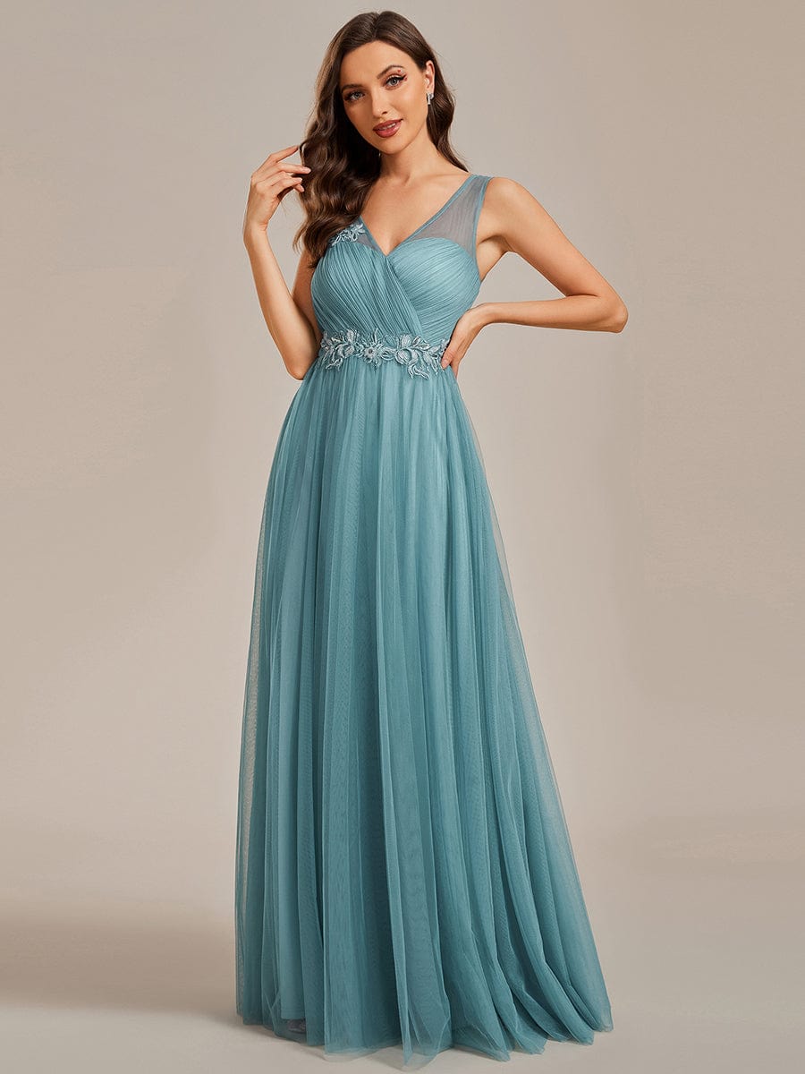 Elegant V-Neck Applique Maxi Bridesmaid Dress #color_Dusty Blue Elegant V-Neck Applique Maxi Bridesmaid Dress
