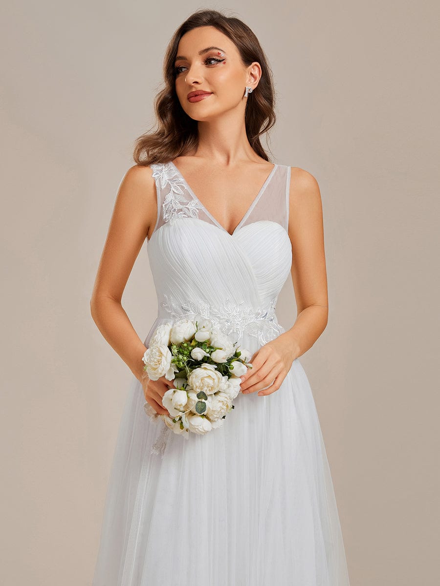 Graceful V-Neck Applique A-Line Tulle Wedding Dress #color_White Graceful V-Neck Applique A-Line Tulle Wedding Dress