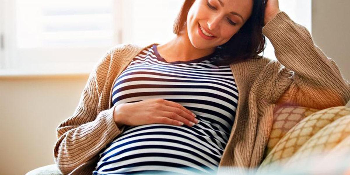 https://cdn.shopify.cn/s/files/1/0139/3419/8884/files/Comfortable_Maternity_Dresses.jpg?v=1586844673
