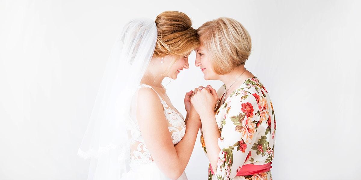 What Should You Wear to Your Daughter's Wedding?