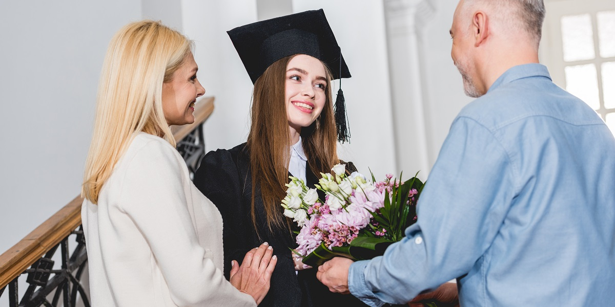 best graduation gifts for her