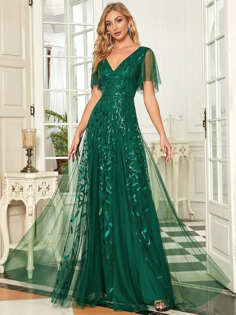 What Are the Most Flattering Dark Green Bridesmaid Dresses 2024 on Ever Pretty?