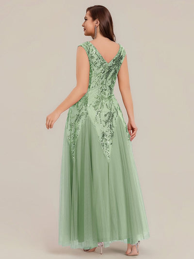 pretty FREYA|Plus Size Embroidered Sequin Cap Sleeve Dress