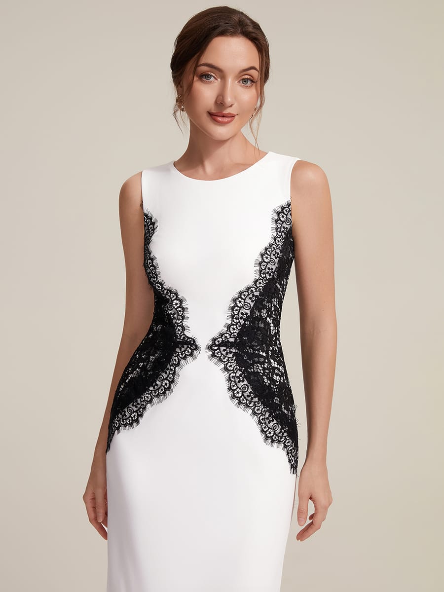 Cut-Out Detail Knit Sleeveless Dress #color_Ivory-Black