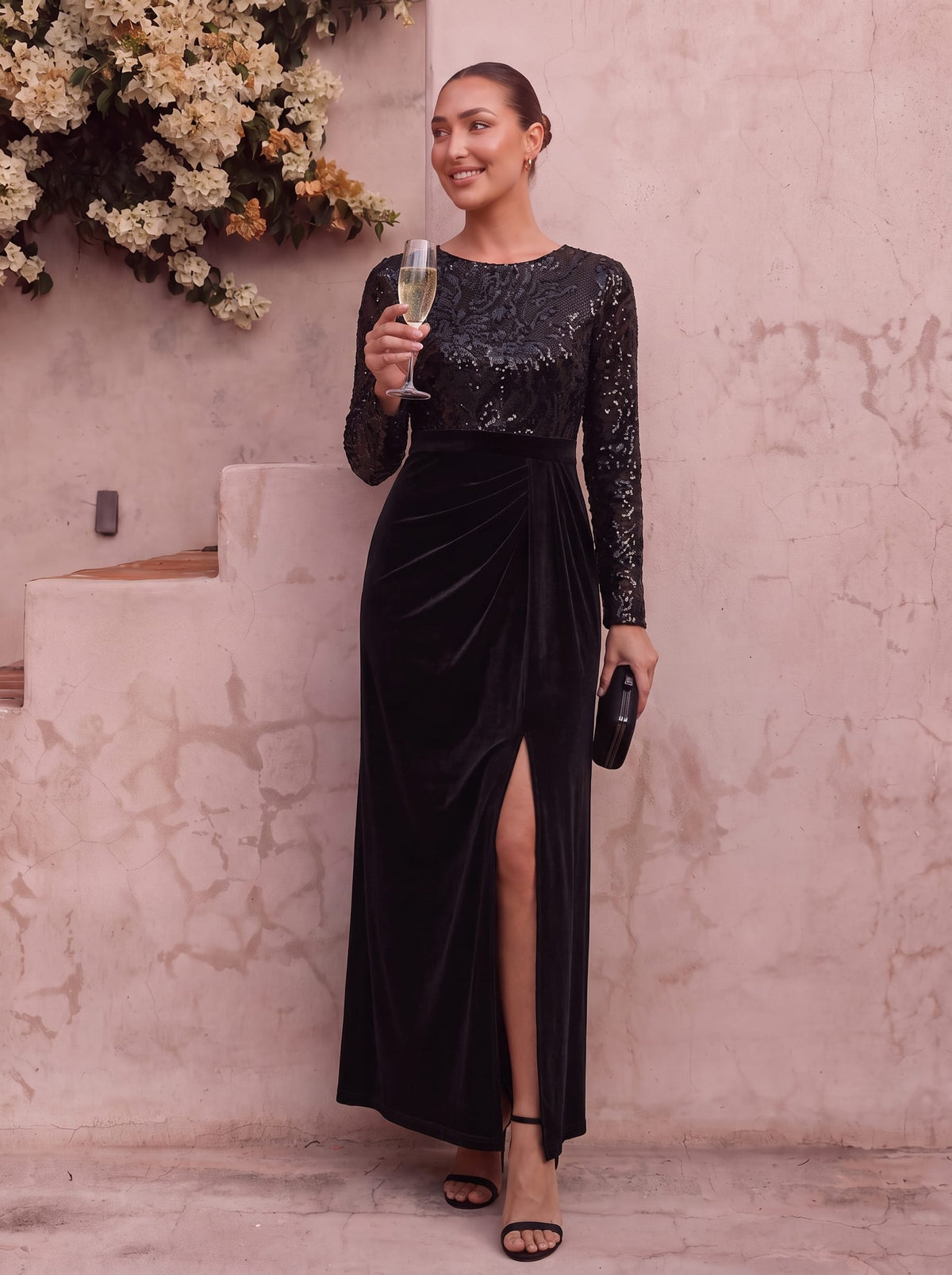 Velvet Maxi Length Round neckline Sheath Fitted sleeves It is not padded, with lining. Dress #color_Black