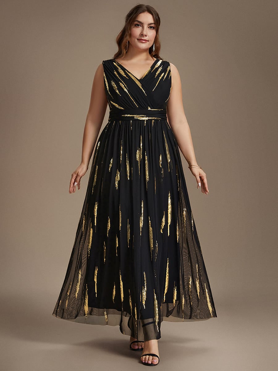 Tulle Sleeveless A-line Dress #color_Black & Gold