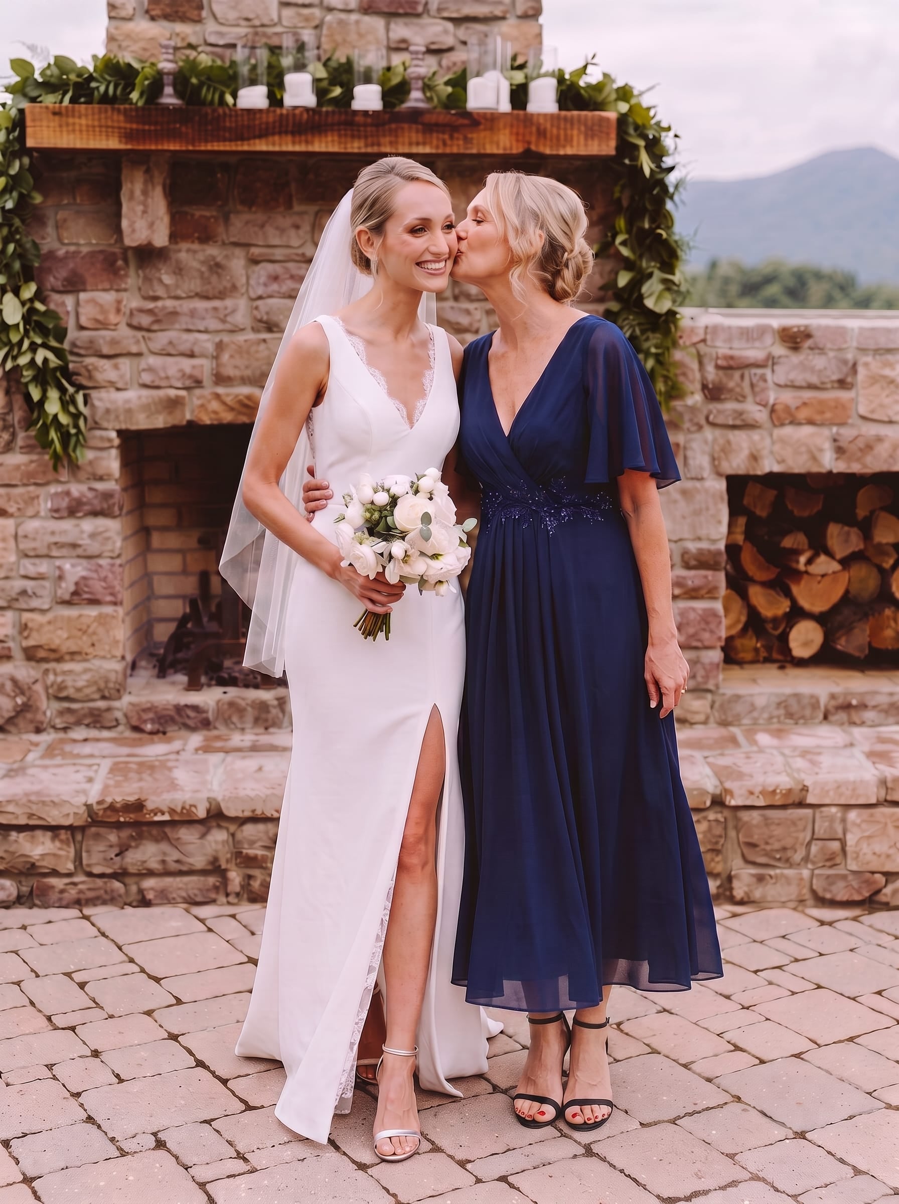 V-Neck Chiffon Wedding Guest Dress with Waist Applique #color_Navy Blue