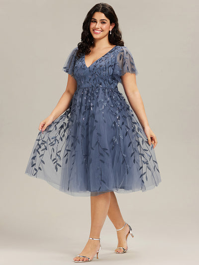 Plus SizeLeaf Sequin Short Sleeve Tulle Midi Wedding Guest Dress #color_Dusty Blue