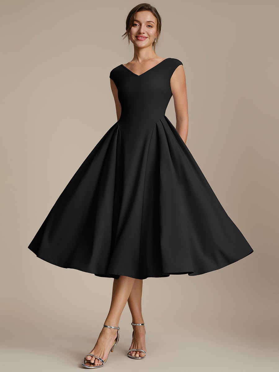 Pleated Crepe Cap Sleeve Dress #color_Black