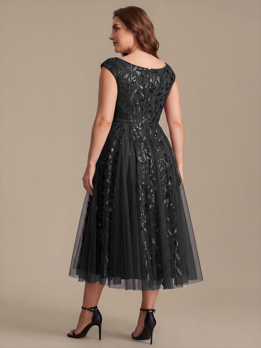 Sequin Sleeveless A-Line Dress #color_Black