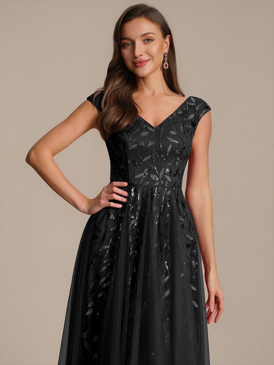 Sequin Sleeveless A-Line Dress #color_Black