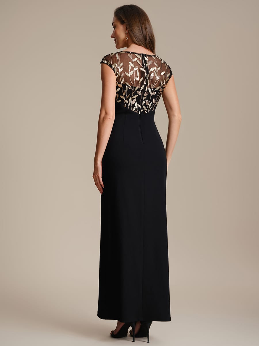 Knotted Crepe Cap Sleeve Dress #color_Black & Gold