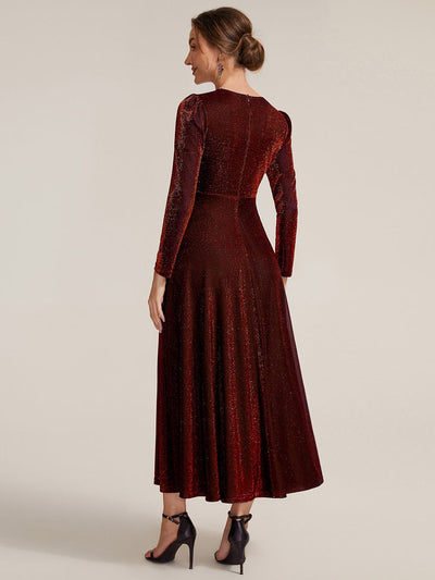 Knotted Knit Fitted Sleeve Dress