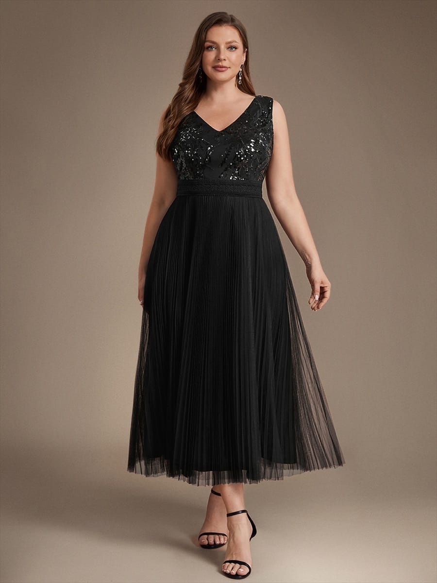 Sequin Tulle Sleeveless Dress #color_Black