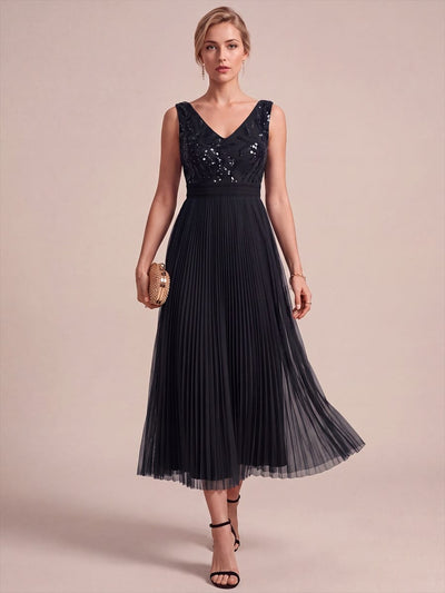 Tulle Sequin V-Neck Maxi Dress with Lace Trim