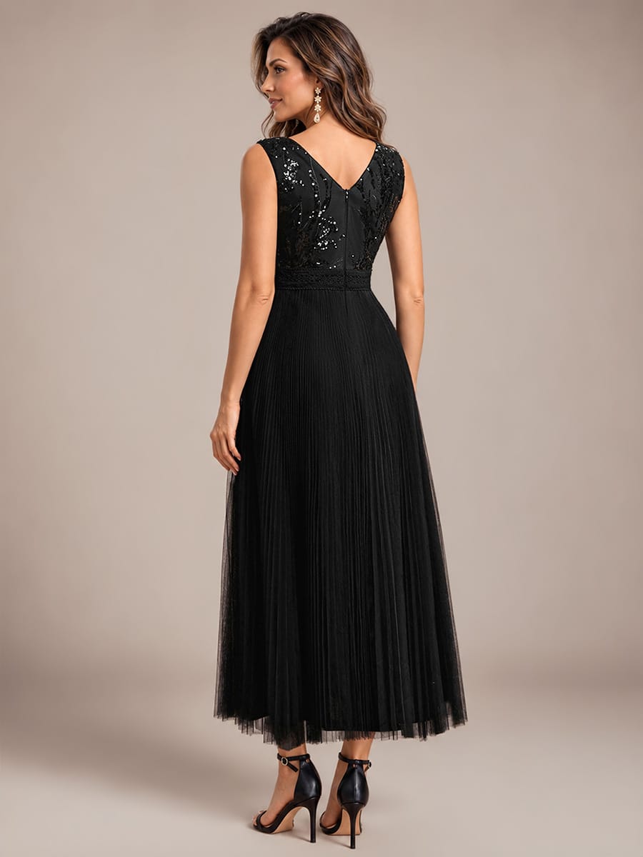 Sequin Tulle Sleeveless Dress #color_Black