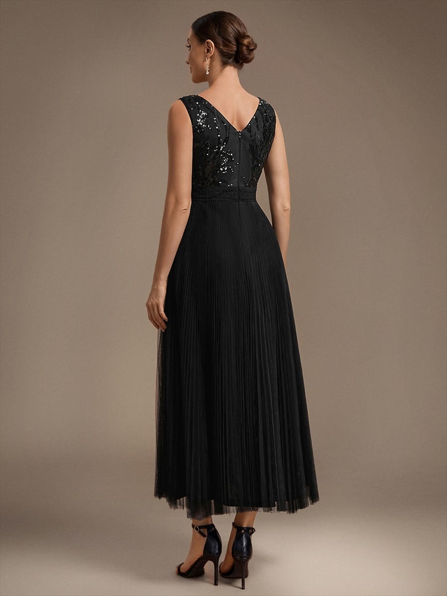 Sequin Tulle Sleeveless Dress #color_Black