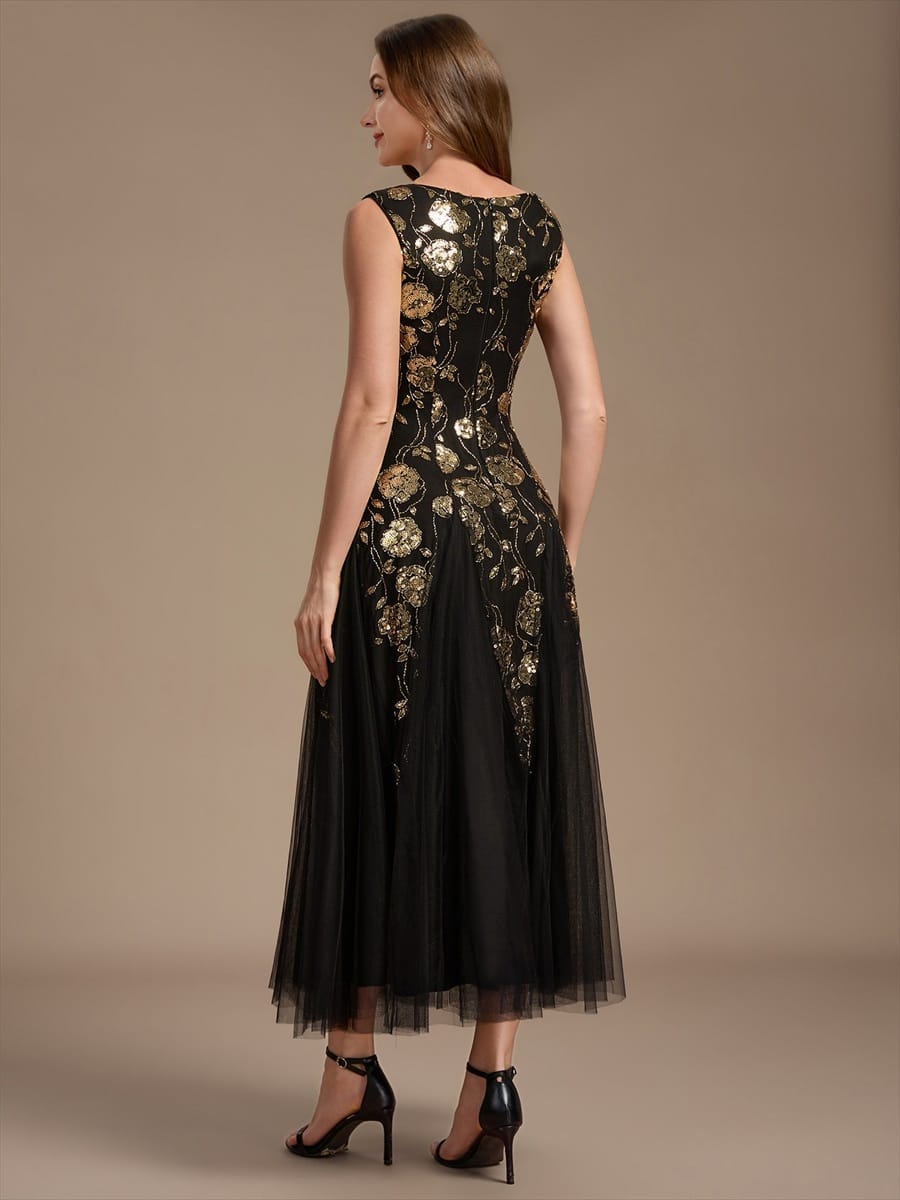 Beaded Sequin Sleeveless Dress #color_Black & Gold