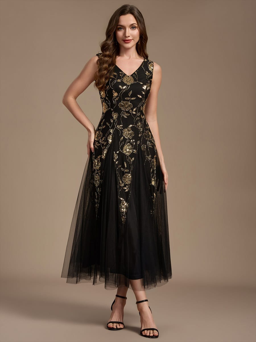 Beaded Sequin Sleeveless Dress #color_Black & Gold