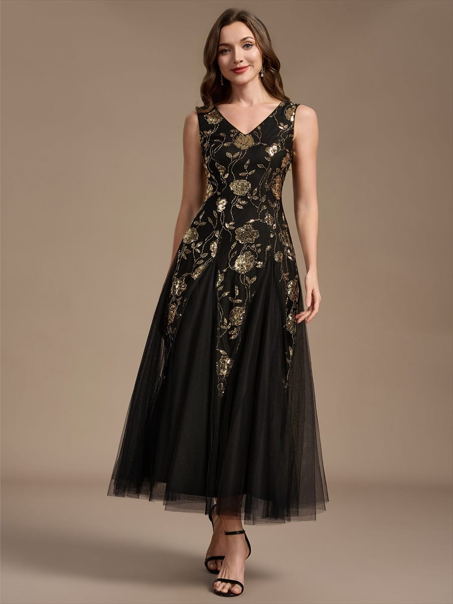 Beaded Sequin Sleeveless Dress #color_Black & Gold