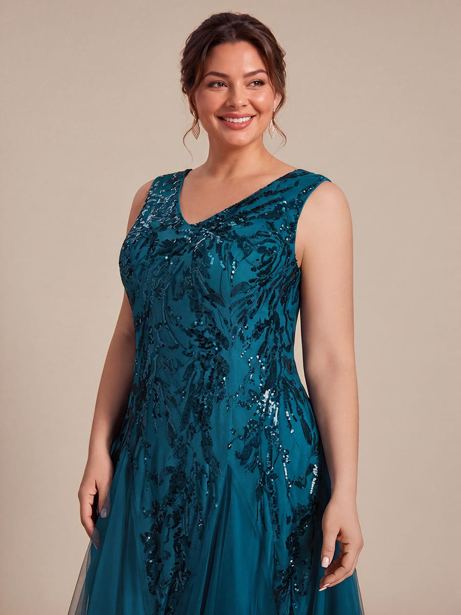 Sequins with Tea Length, V-neckline, A-line, Sleeveless and wedding guest dress #color_Teal