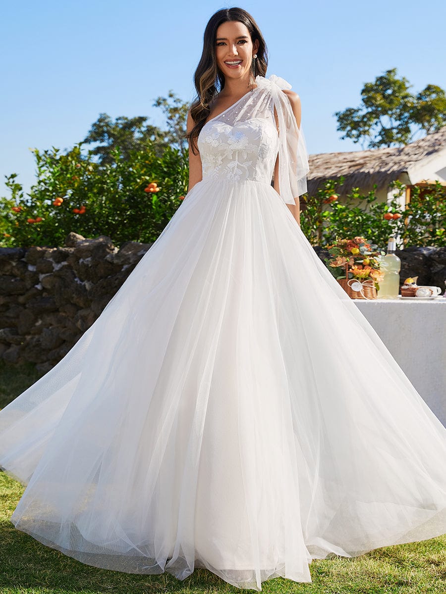 Custom Size One-Shoulder Tulle Wedding Dresses featuring Applique