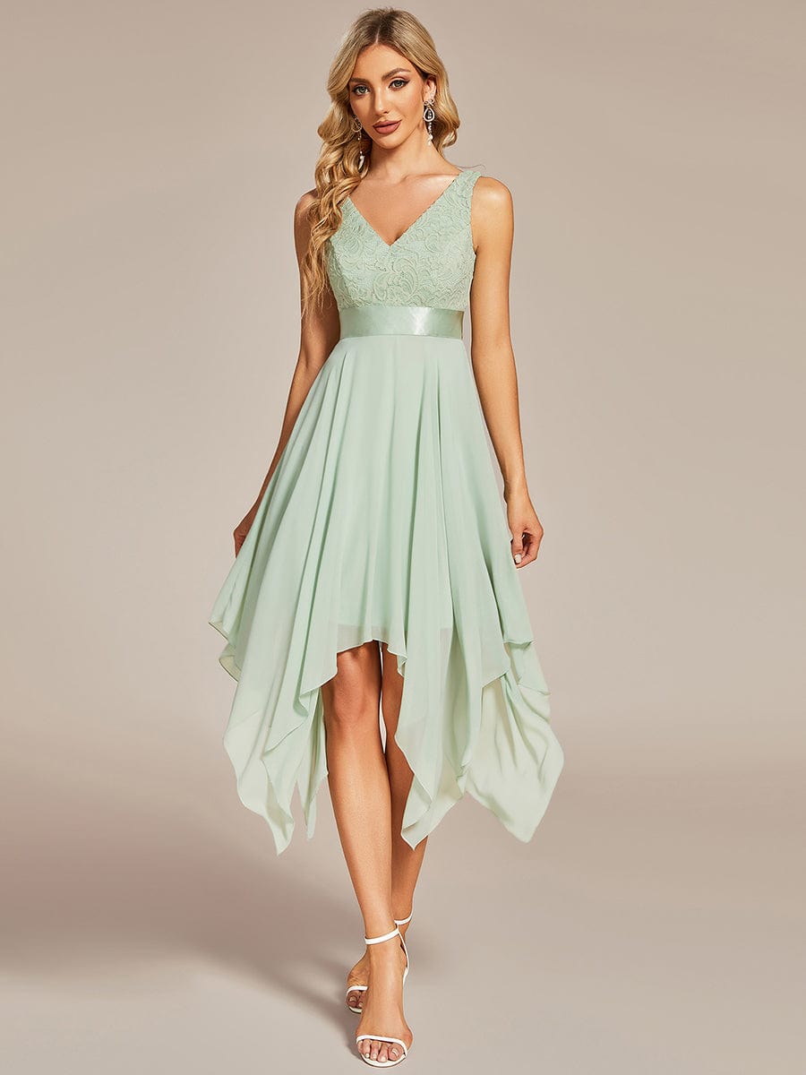 Stunning V Neck Lace Chiffon Bridesmaid Dress #color_Mint Green