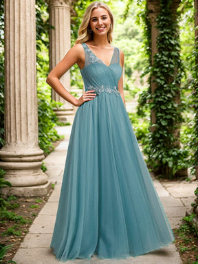 Elegant V-Neck Applique Maxi Bridesmaid Dress