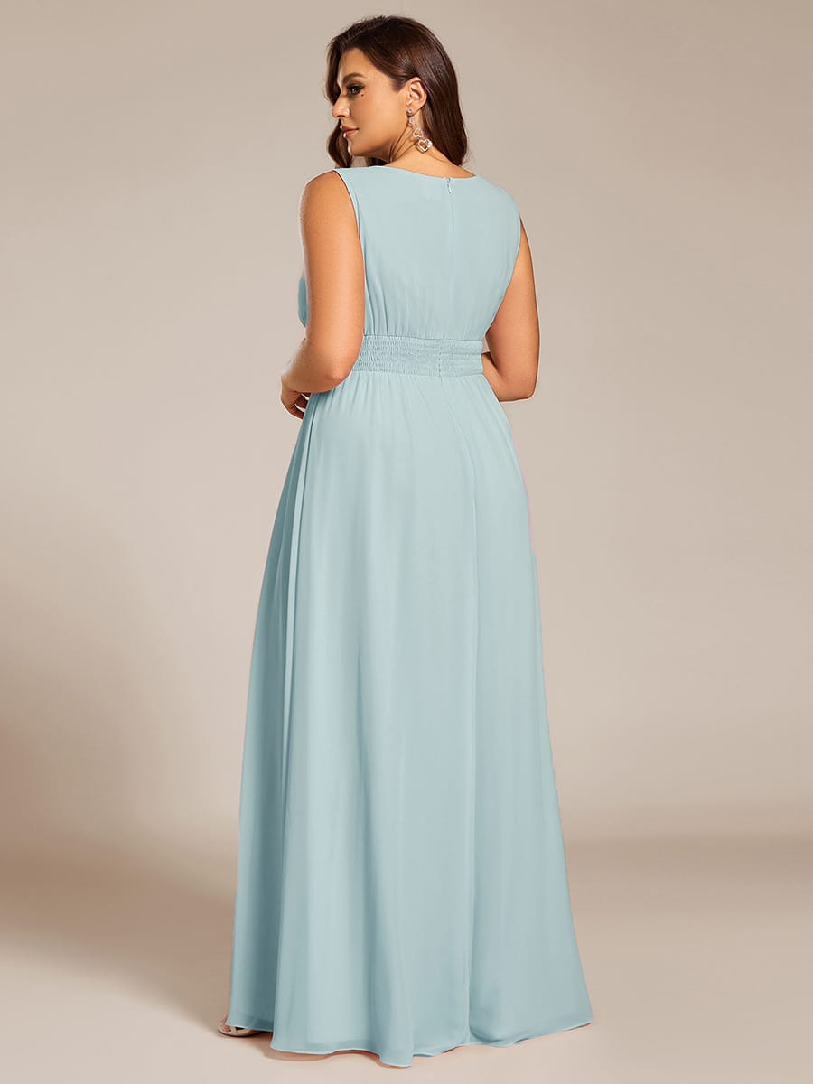 A-Line Chiffon Bridesmaid Dress with Sleeveless Round Neckline and Pleats #color_Sky Blue