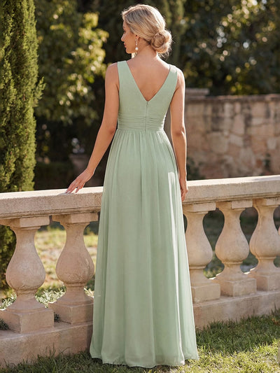 Elegant V Neck A Line Chiffon Maxi Bridesamid Dresses #color_Mint Green