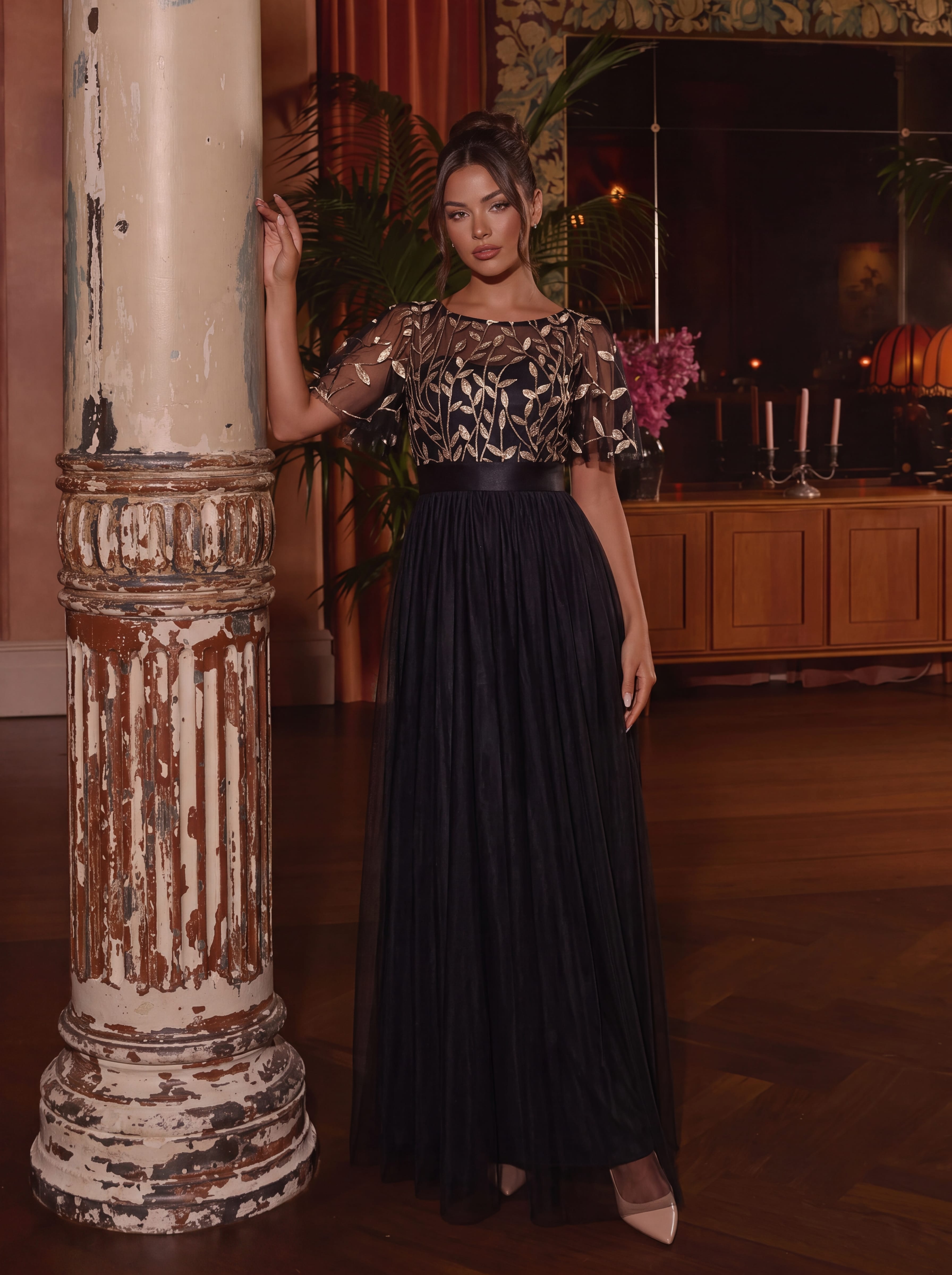 Women's A-Line Short Sleeve Embroidery Floor Length Evening Dresses #color_Black & Gold