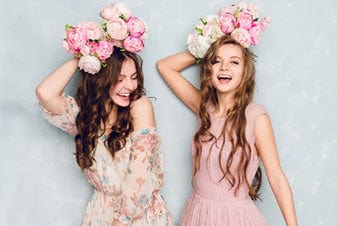 Fashion Trend: Unleashing Your Inner Blossom with the Perfect Floral Dress